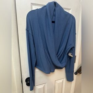 Mono B Waffle Knit Criss Cross Pullover, Large